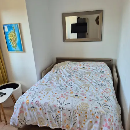 Center With Sea View