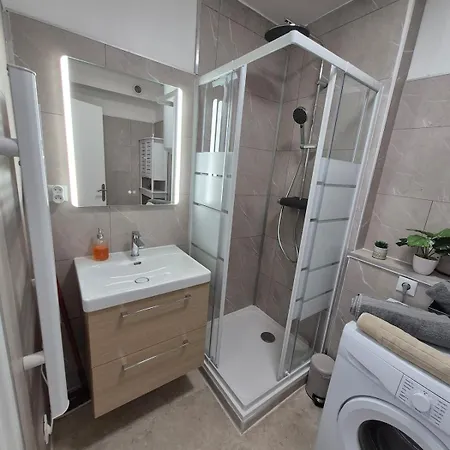 Center With Sea View Lägenhet LʼÎle-Rousse